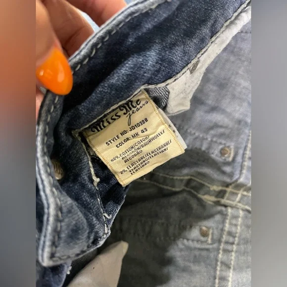 Miss Me Jeans - Picture 3 of 5